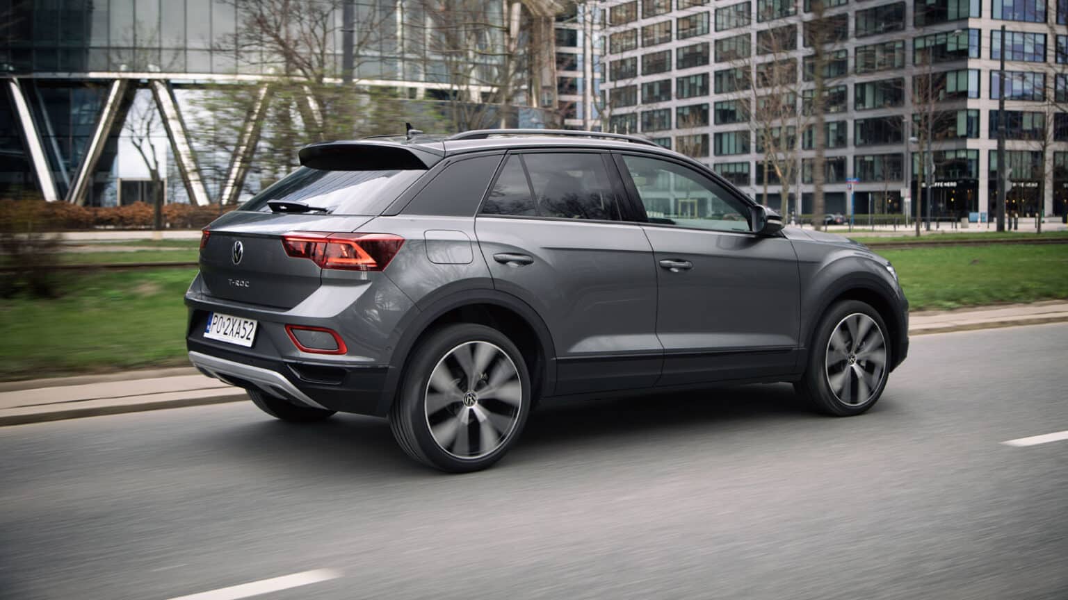 Volkswagen T Roc 2024 Wersje Silniki Ceny Co Mo na Kupi volkswagen-t-roc-2024-wersje-silniki-ceny-co-mo-na-kupi