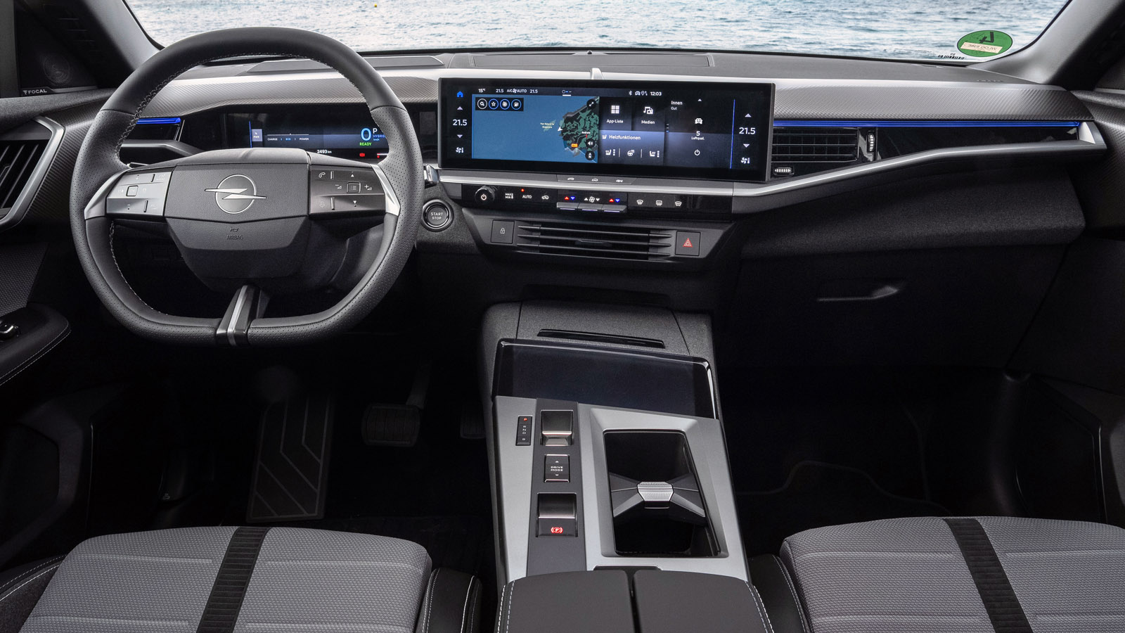 nowy opel grandland wnętrze