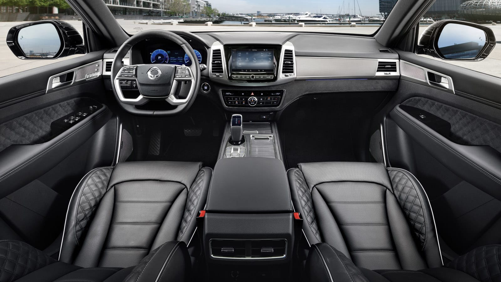ssangyong rexton wnętrze