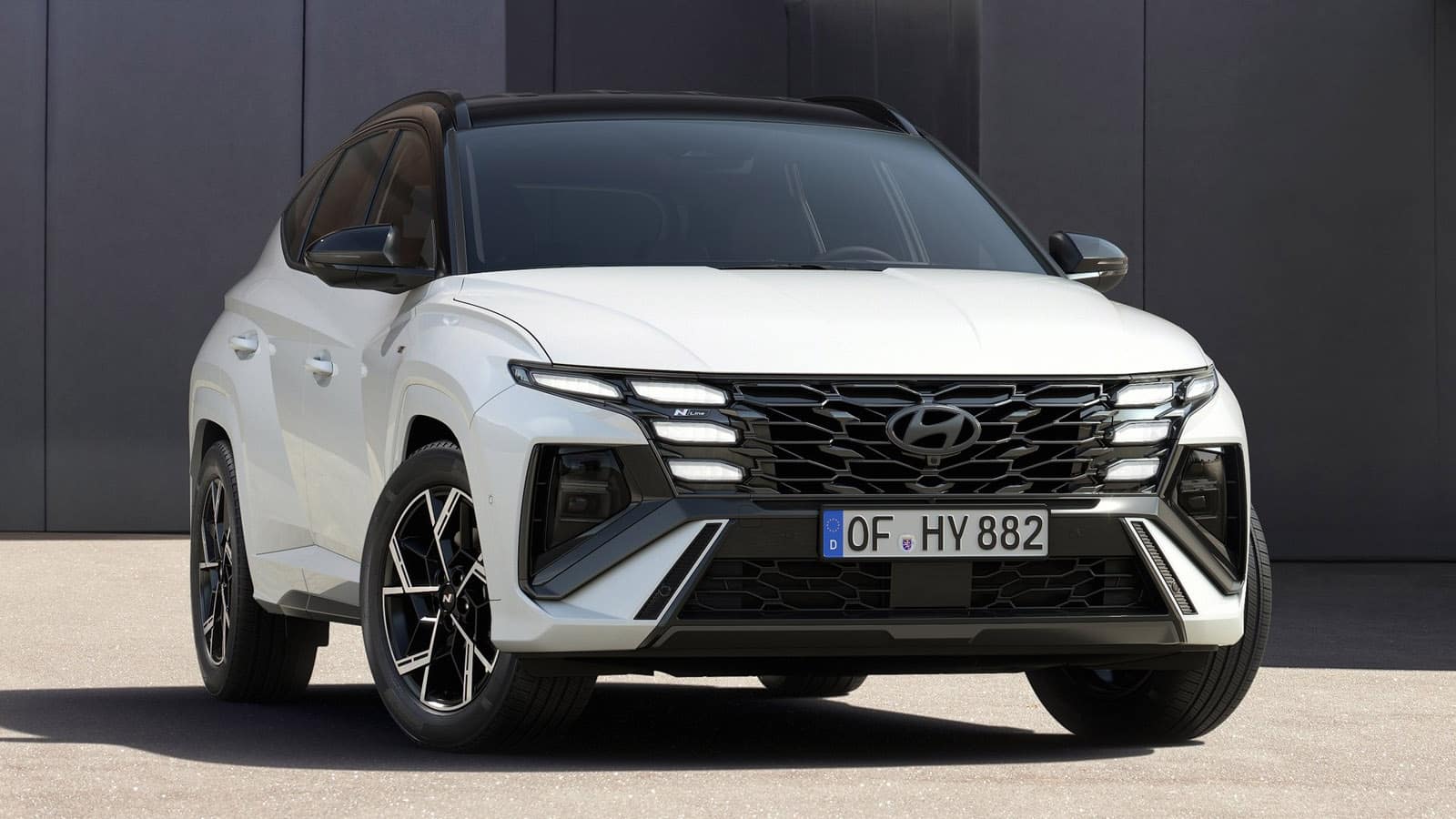 Hyundai Tucson 2024 - wersje, hybrydy, ceny. Co warto wiedzieć?