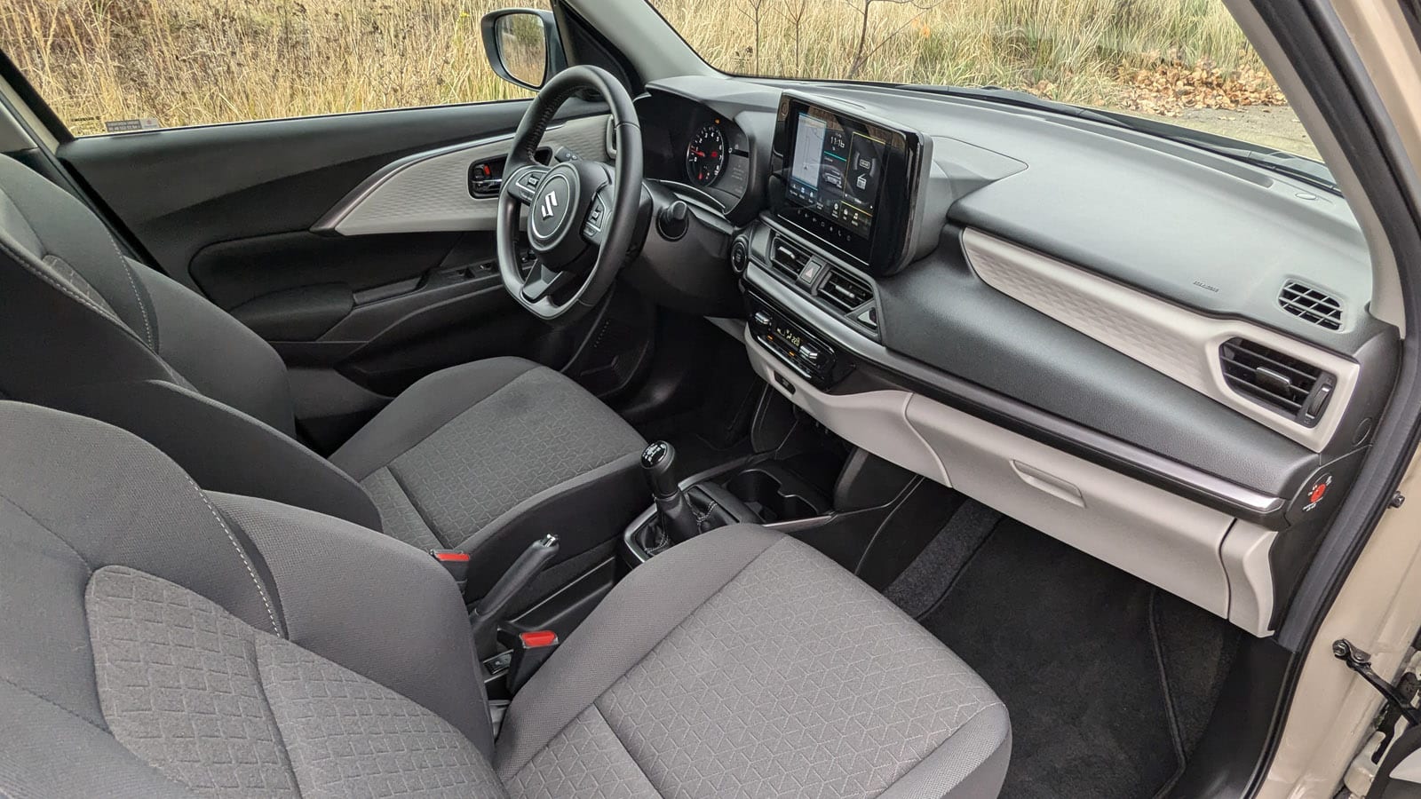 suzuki swift multimedia