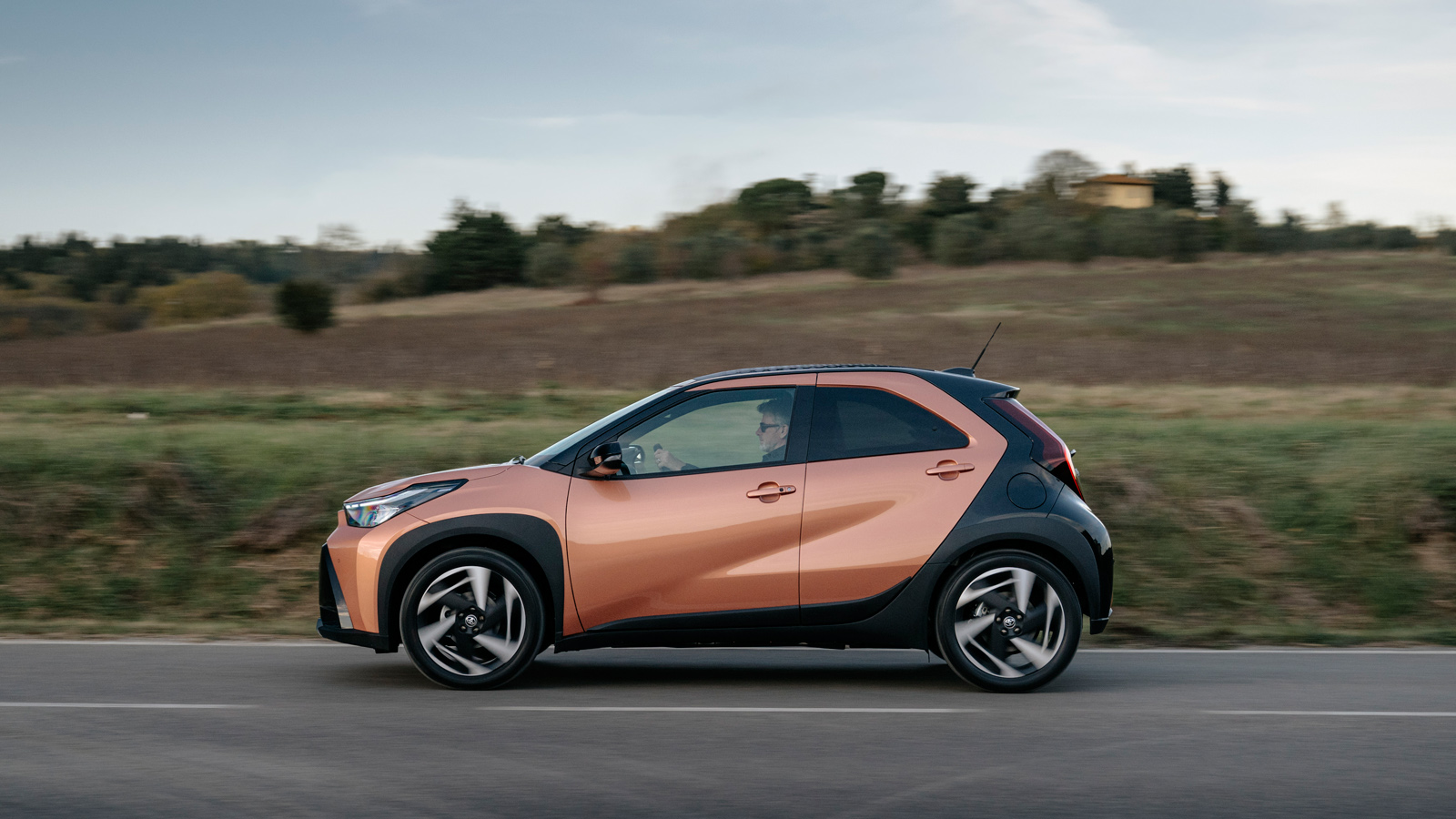 nowa toyota aygo x