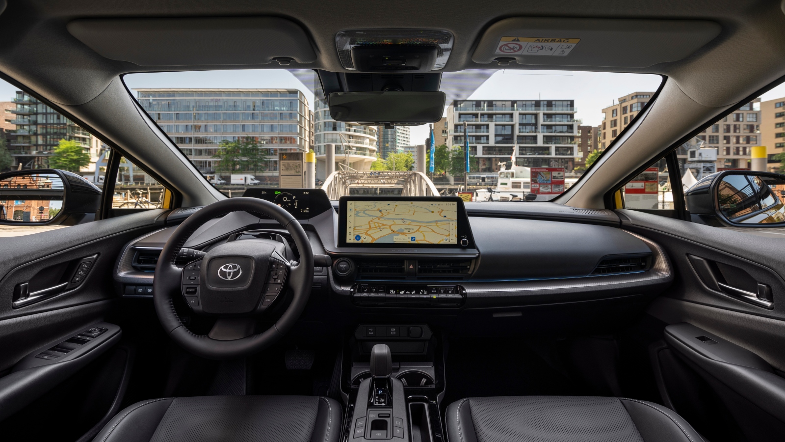 toyota prius wnętrze